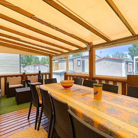 Magnificent Bungalow With Terrace In Frejus *